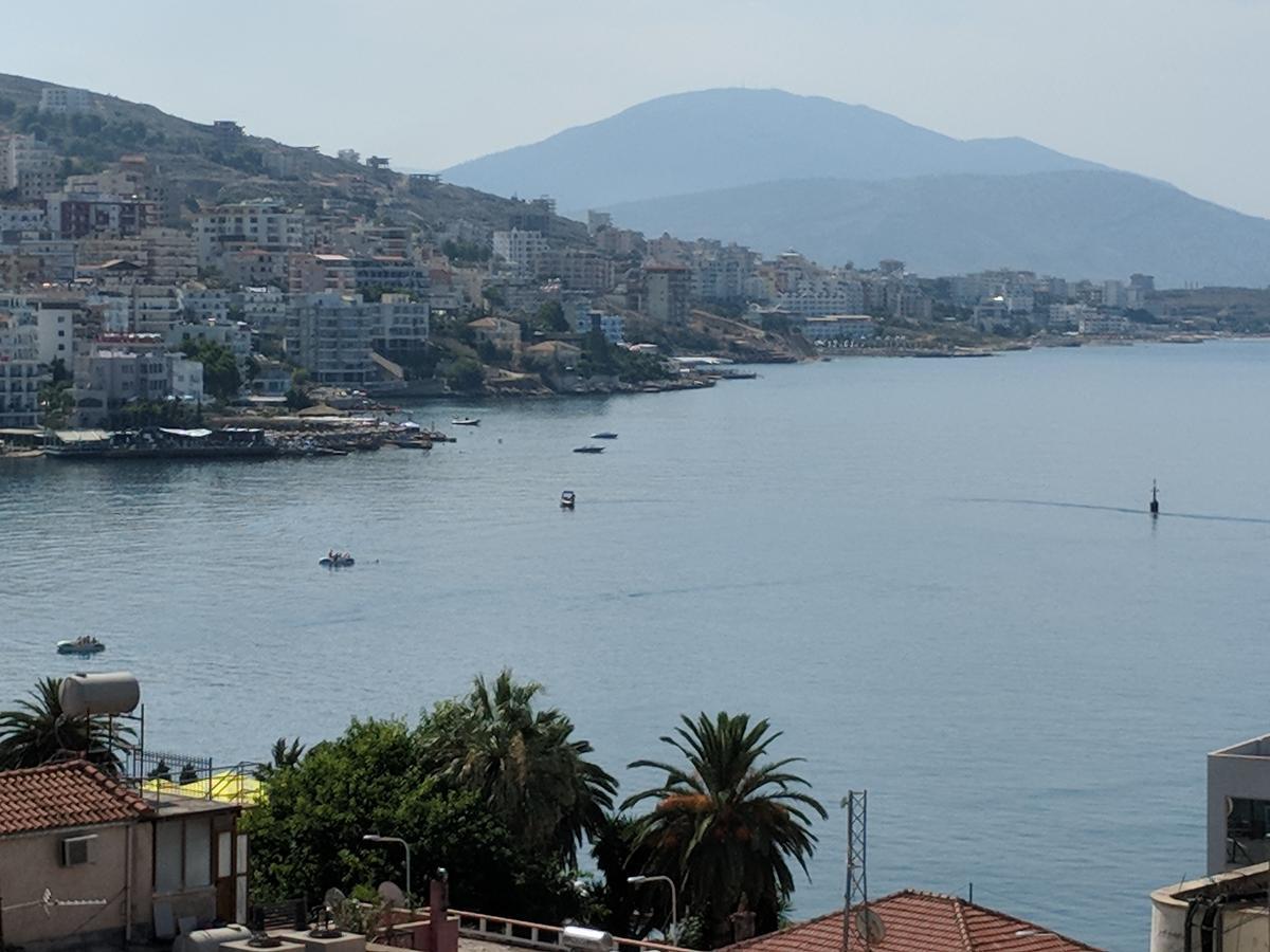 Seafront Apartment Sarandë 外观 照片