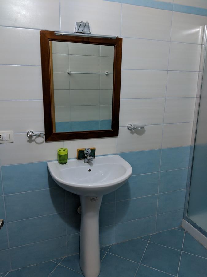 Seafront Apartment Sarandë 外观 照片